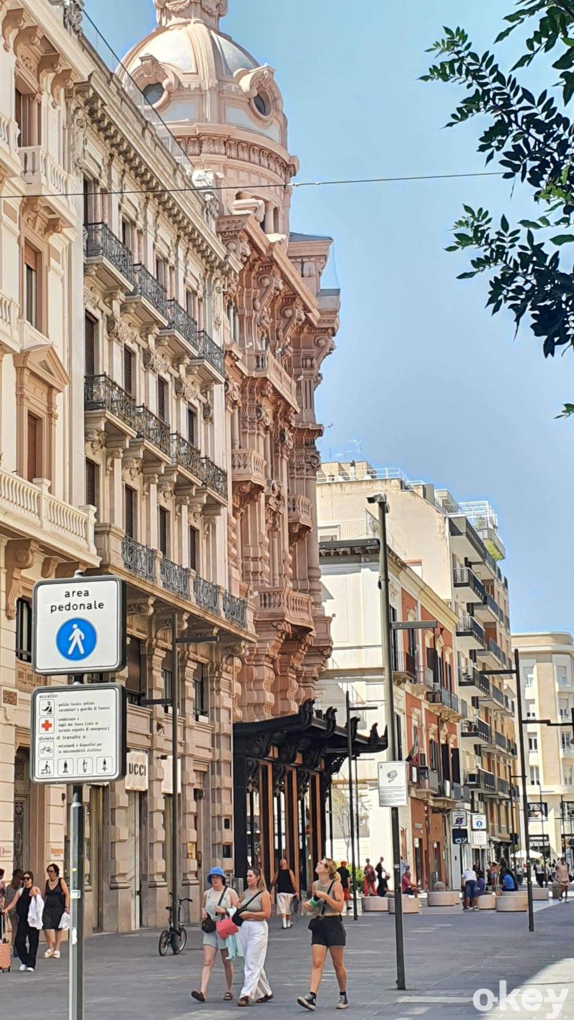 Principe Amedeo Prestige Suite - Bari Centro Esterno foto